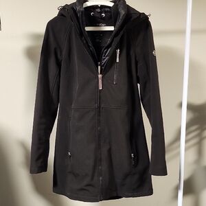 Calvin Klein Black Softshell Ski Jacket M | Hooded Winter Coat Zip Pockets